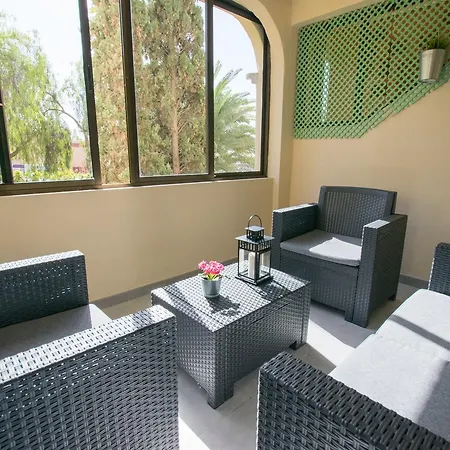Large Terrace And Heated Swimming Pool * Los Cristianos